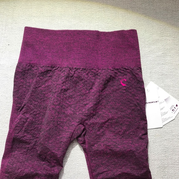 Climawear pink/black seamless leggings sz medium - Picture 8 of 9